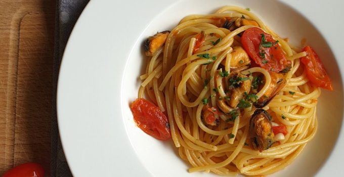 Spaghetti risottati alle Cozze e Datterini